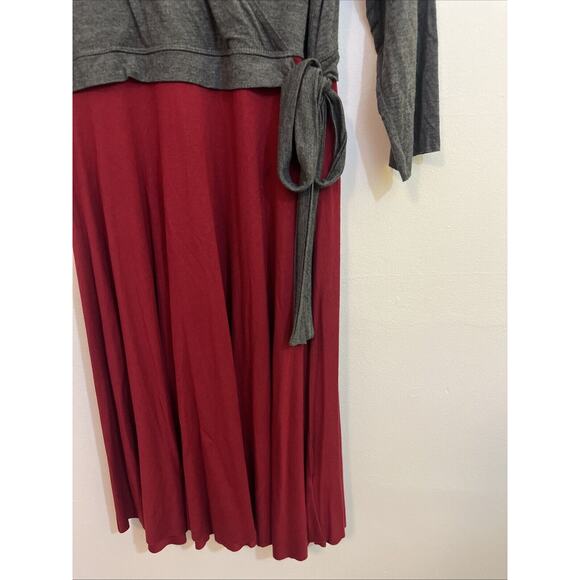 Bailey 44 Gray and Red Midi Dress - Picture 4 of 12